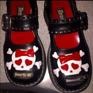 Gothic platform shoes